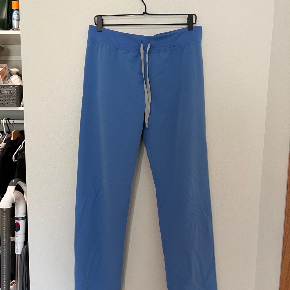 Figs Livingston Basic Scrub Pants